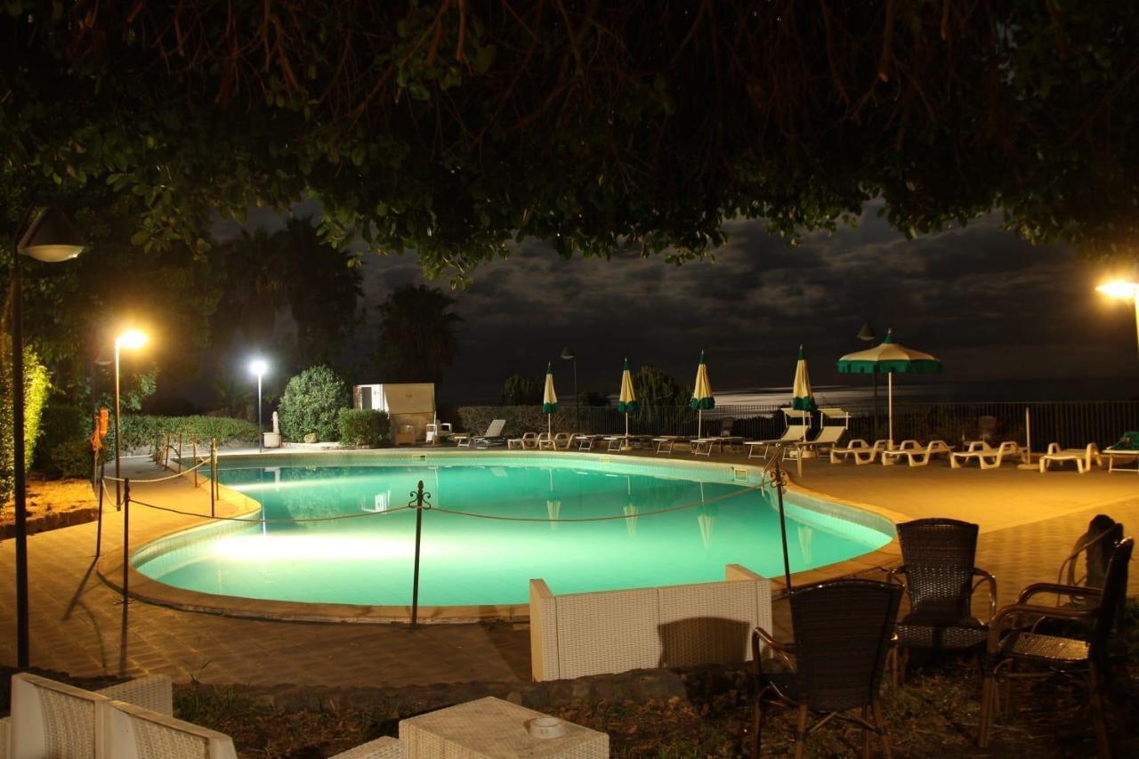 Villa Agriturismo Serra San Biagio à Calatabiano Extérieur photo